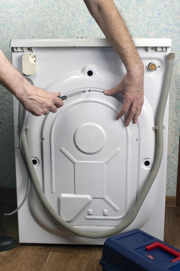 خدمات الرياض technician